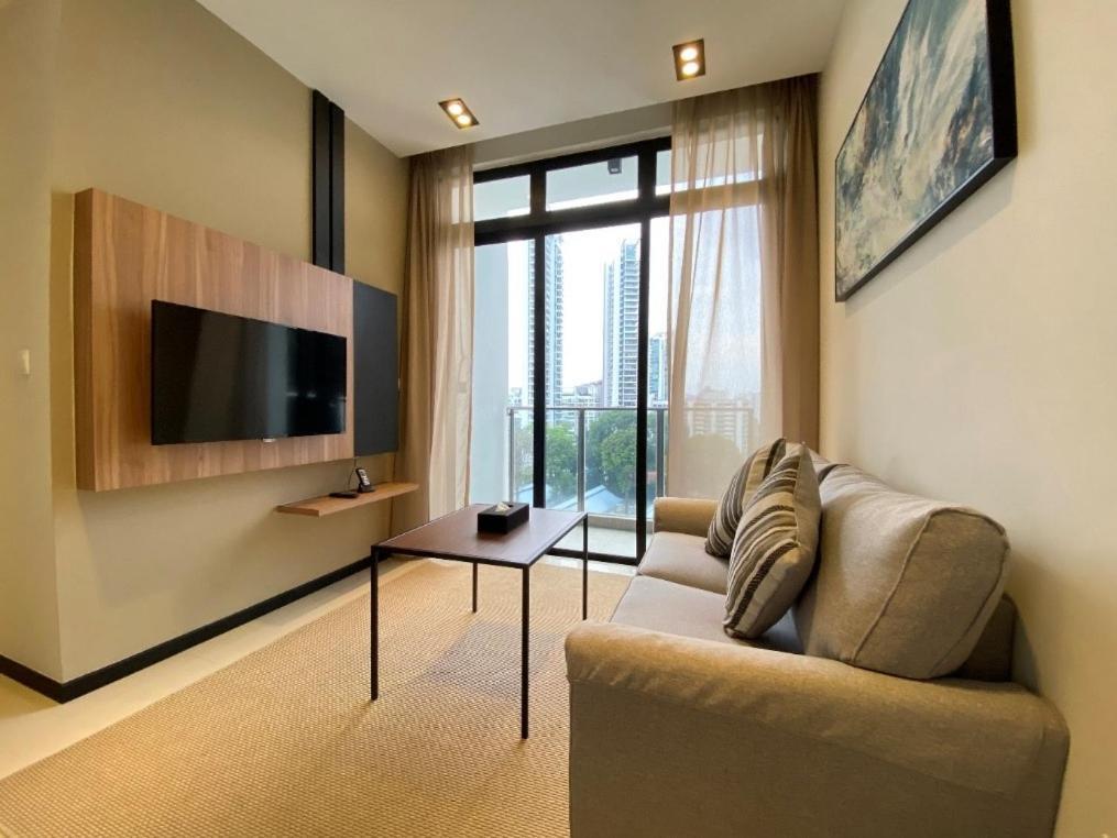 Momentus Serviced Residences Novena Singapura Exterior foto