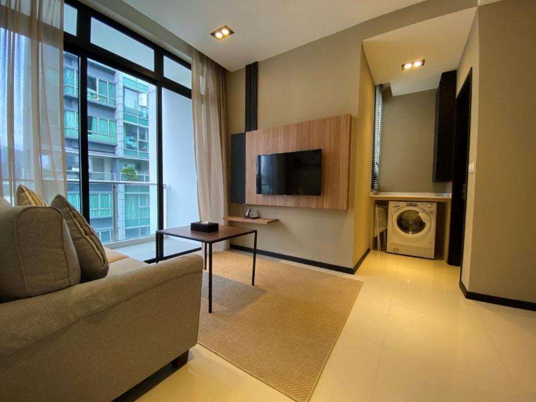 Momentus Serviced Residences Novena Singapura Exterior foto