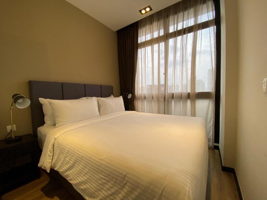 Momentus Serviced Residences Novena Singapura Exterior foto